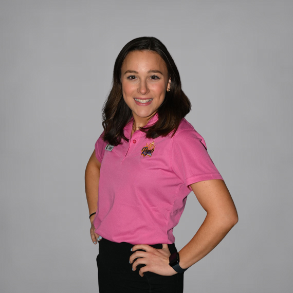 staff-courtney_travis